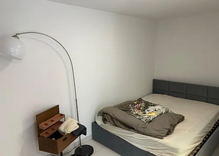 Neu Renoviertes Haus Mit Grosser Terrasse Und Garten Königs Wusterhausen